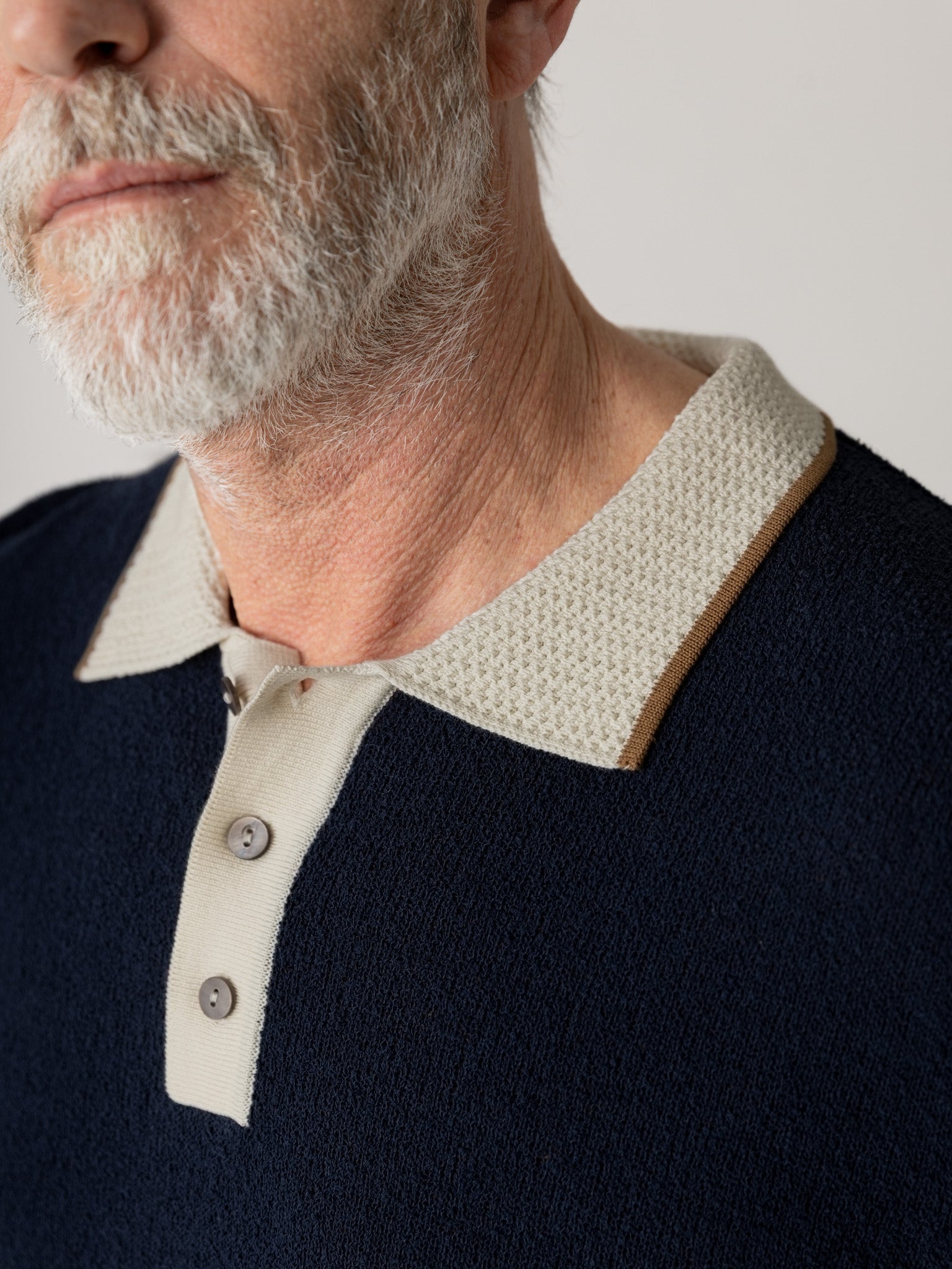 Modelshot / Estate Blue / Detail